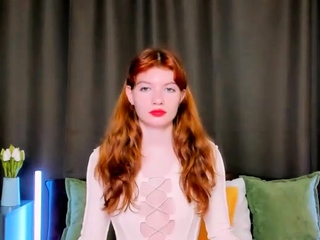 Sexy hottie Anetta Keys enjoys a solo toy masturbation