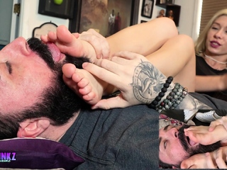 Amateur blondes pussy toyed ass licked and fingered