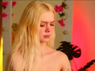 Blonde teen babe lilian anal toying