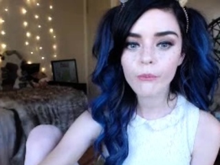 Hot amateur teen butt plug solo play