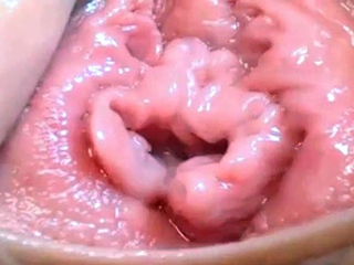 Webcam Pussy Play with Speculum