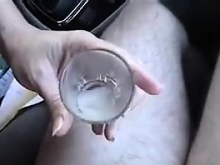 Handjob and swallowing cum in the car