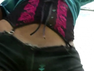 Sporty tranny exposing thick ass and juicy shecock outdoors