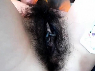 Hairypussy Fingering...