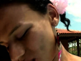 Tanned shedoll enjoys hardcore jerking and cumming outdoors