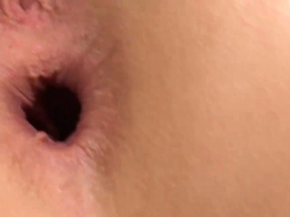 Is Gaping In Closeup And Cumming...