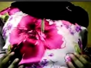 malay- tudung baju kurung depan webcam