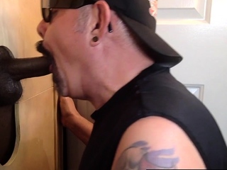 Mature DILF blows black gloryhole dick before barebacked