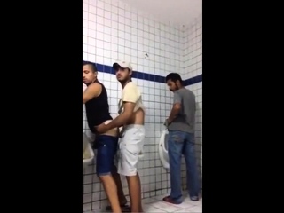 The best sex restroom public now...