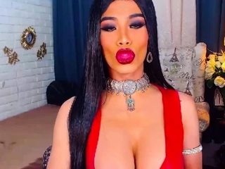 Super Hot Shemale Fucks Her Self