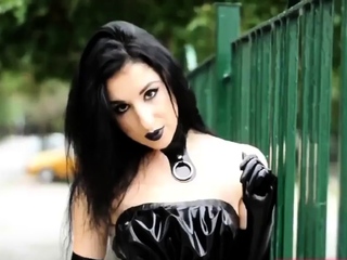 Ultra sexy goth girl wearing black...
