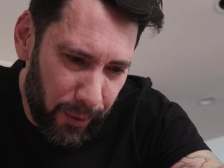 Sexy Wife Jenna Earns Extra Special Attention