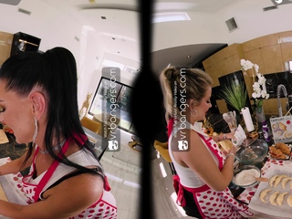 VR Bangers Cocking Show threesome in VR Porn