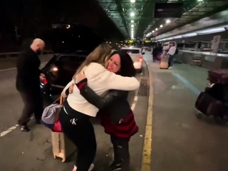 The foot fetish couple worship friends feet