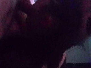 jade chasse  qui me suce comme une vrais conne