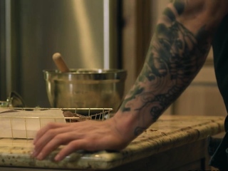 Kyle licks Austin’s cream