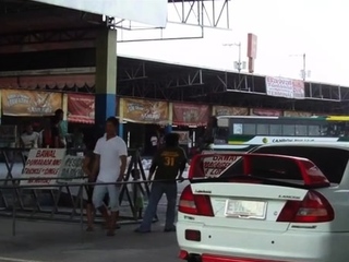 Slender woman with astonishing arse performs an attractive erotic solo