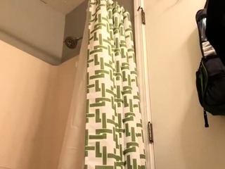 My stepsister’s incredible hot ass (hidden cam)