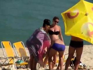 Spy Sex on Hidden Cam Voyeur Amateur