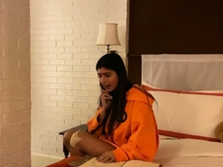 Paki Slut Mia Khalifa Comes Back to Porno