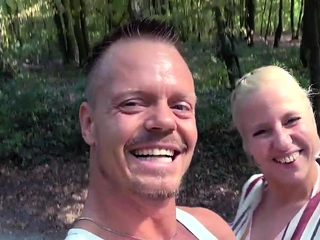 Public amateur MILF pussyfucked outdoor