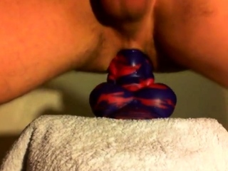 amateur Anal sex toy fun with flint the bad dragon !
