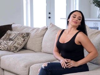 Hot Stepmom Wants To Breed