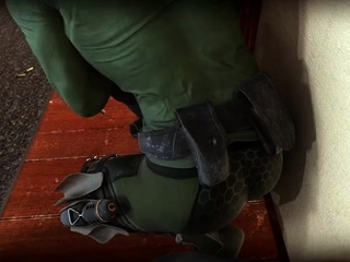 Ela motivates her recruit via bet to a difficult victory.