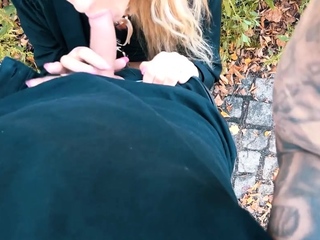 German sex date with slim woman Lola Shine