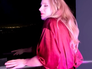 GROOBYGIRLS   Your Latest Superstar