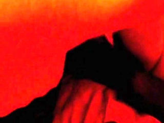 Lisa et Sparrow – French Amateur Couple’s Orgasmic Adventure