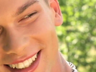 Julien Hussey Photosession Video