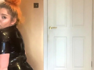 Pregnant Redhead Webcam Masturbation