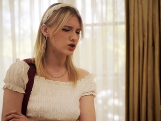 Blonde teen beauty cunt licked and rubbed for hard cash