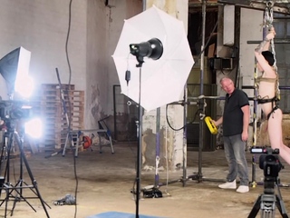 Obedient Jesse Evans Receives A Blowjob On A Cross