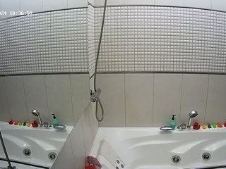 Nice and Hot Amateur Teens on Hidden Cam