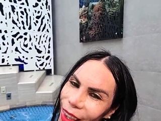 Big oiled butt Brazilian TS 3way fucked