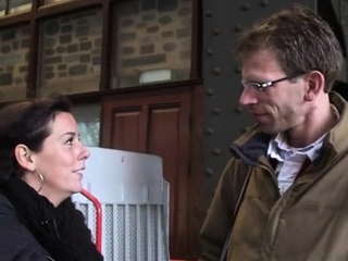 Appealing brunette beauty Goldie gets filled up to an edge