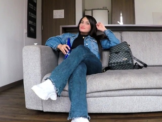 Hot BBW Latina gets down at casting