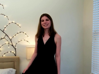 BOBSTGIRLS   Get Comfy With Sydney Summers