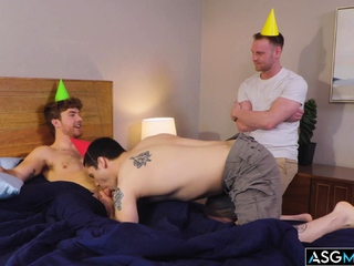 Andrew and Brandon Evans fucks Carter Collins