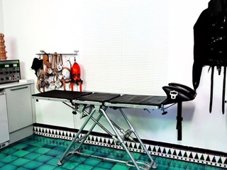 CIMA black and ebony