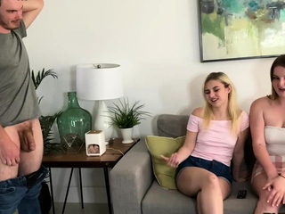 CFNM amateur 21yo gals suck in 3way