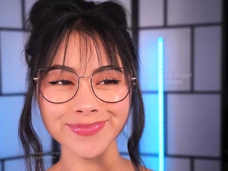 Amateur webcam asian girl