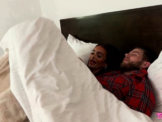 TGIRLS XXX   Your Tgirl xxx Xmas Morning