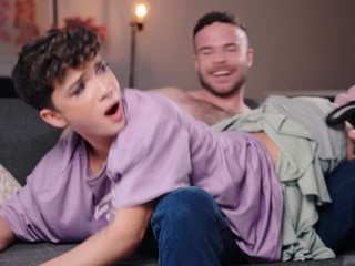 Adorable gamer femboy Sam Ledger fucked by BF