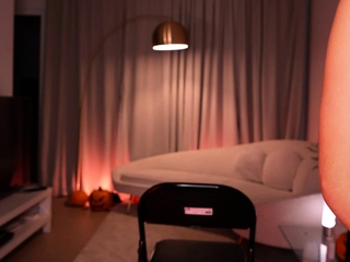 Cute blonde amateur webcam teen masturbating