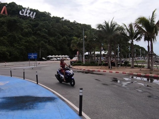 Thai GF motobike ride and fuck at home