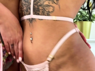 Homemade photo session ends for hot brunettes with threeway