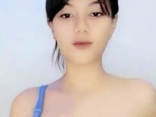 Bokep Indo Dinda Toge Montok Squirt Omek